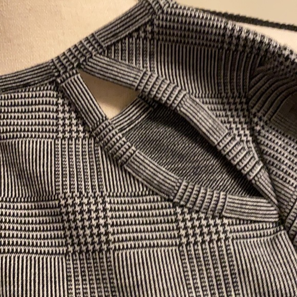 Children’s Place Dress - Picture 3 of 3